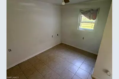 324 New York Dr, Fort Myers, FL 33905 - Photo 11