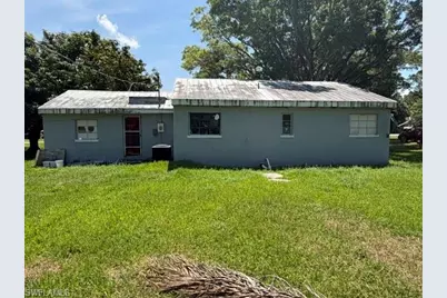 324 New York Dr, Fort Myers, FL 33905 - Photo 3