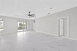 3433 NE 14th Pl, Cape Coral, FL 33909 - Photo 9