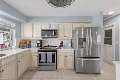 5240 SW 2nd Pl, Cape Coral, FL 33914 - Photo 11