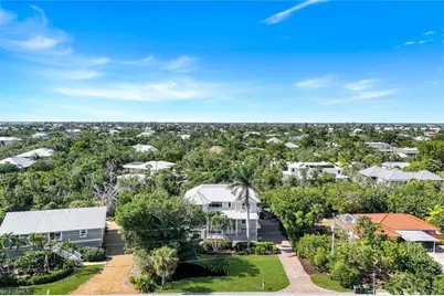 1111 Schooner Pl, Sanibel, FL 33957 - Photo 5
