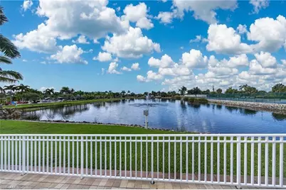 930 High Tide Ln, Fort Myers Beach, FL 33931 - Photo 9