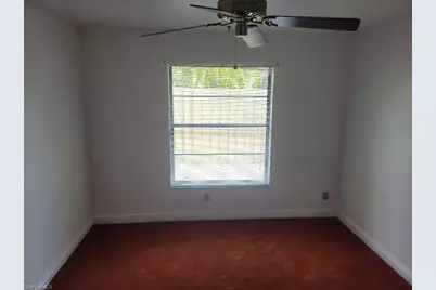 1030 SE 17th Pl, Cape Coral, FL 33990 - Photo 5