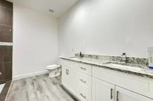 537 Greenbriar Blvd, Lehigh Acres, FL 33972 - Photo 5