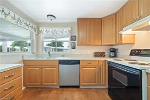 487 Jacklin Ln, North Fort Myers, FL 33903 - Photo 17