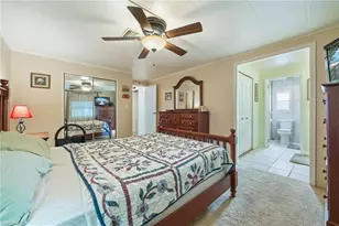 487 Jacklin Ln, North Fort Myers, FL 33903 - Photo 19