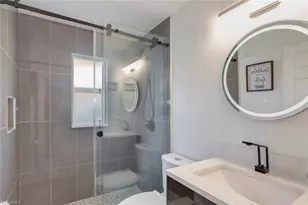 1026 S Town and River Dr, Fort Myers, FL 33919 - Photo 25