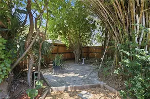 27160 Edenbridge Ct, Bonita Springs, FL 34135 - Photo 25