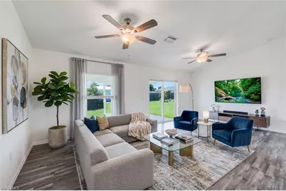 1317 NE 9th Ave, Cape Coral, FL 33909 - Photo 3