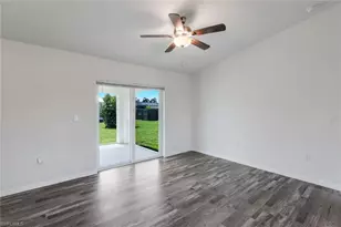 1317 NE 9th Ave, Cape Coral, FL 33909 - Photo 17