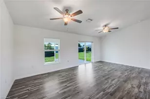1317 NE 9th Ave, Cape Coral, FL 33909 - Photo 13
