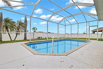 1049 NW 38th Pl, Cape Coral, FL 33993 - Photo 17