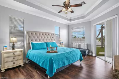 1049 NW 38th Pl, Cape Coral, FL 33993 - Photo 7