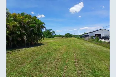 11300 Bridle Ln, Cape Coral, FL 33991 - Photo 3