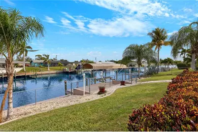 1327 SE 17th St, Cape Coral, FL 33990 - Photo 17