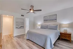 126 Pinebrook Dr, Fort Myers, FL 33907 - Photo 7
