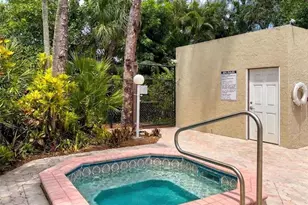 126 Pinebrook Dr, Fort Myers, FL 33907 - Photo 13