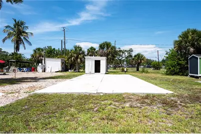 47 Oyster Bay Ln, Fort Myers Beach, FL 33931 - Photo 5