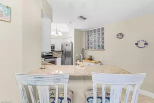 12505 McGregor Blvd, Fort Myers, FL 33919 - Photo 9