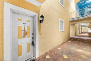 12505 McGregor Blvd, Fort Myers, FL 33919 - Photo 3