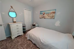 827 NE 17th St, Cape Coral, FL 33909 - Photo 15