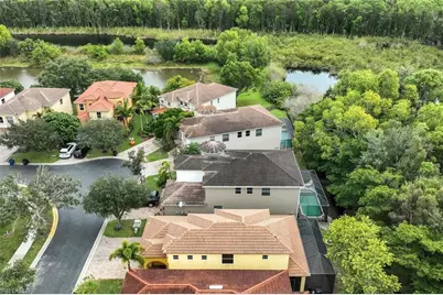 10253 S Silver Palm Dr, Estero, FL 33928 - Photo 25