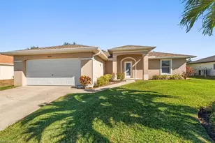 3019 SW 15th Pl, Cape Coral, FL 33914 - Photo 3