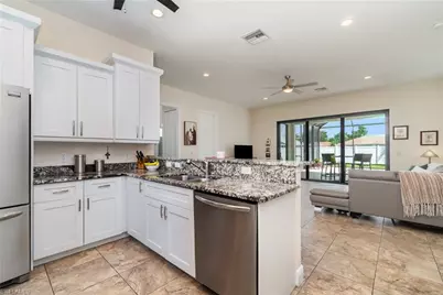 3137 SE 8th Ave, Cape Coral, FL 33904 - Photo 7