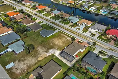 4122 Oasis Blvd, Cape Coral, FL 33914 - Photo 13