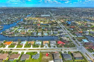 4122 Oasis Blvd, Cape Coral, FL 33914 - Photo 1