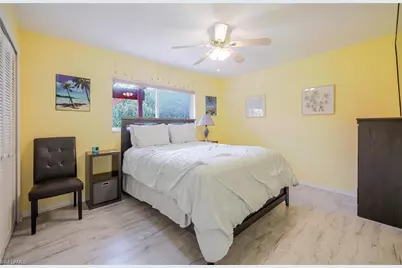 105 SW 39th Pl, Cape Coral, FL 33991 - Photo 17