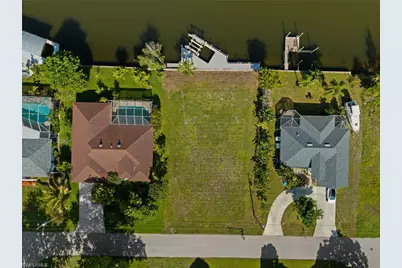 3022 SE 6th Ave, Cape Coral, FL 33904 - Photo 17