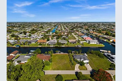 3022 SE 6th Ave, Cape Coral, FL 33904 - Photo 7