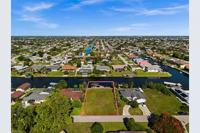 3022 SE 6th Ave, Cape Coral, FL 33904 - Photo 5