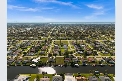 3022 SE 6th Ave, Cape Coral, FL 33904 - Photo 13