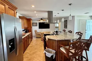 1122 El Dorado Pkwy E, Cape Coral, FL 33904 - Photo 3