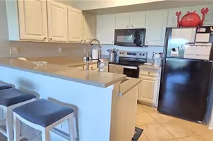 4135 Residence Drive, Fort Myers, FL 33901 - Photo 3