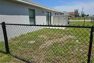 2003 Chiquita Blvd S, Cape Coral, FL 33991 - Photo 19
