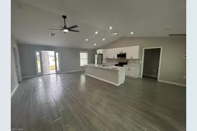 1312 NE 1st Pl, Cape Coral, FL 33909 - Photo 3
