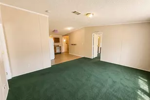 2501 Gail Helen Ct, North Fort Myers, FL 33917 - Photo 9