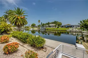 715 SE 33rd Terrace, Cape Coral, FL 33904 - Photo 45