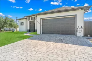 1606 Beth Ave S, Lehigh Acres, FL 33976 - Photo 33