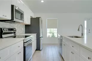 1509 NW 3rd Pl, Cape Coral, FL 33993 - Photo 5
