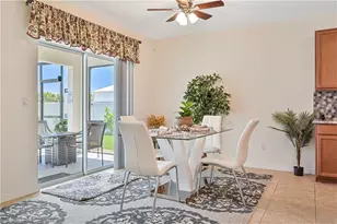 216 SW 29th St, Cape Coral, FL 33914 - Photo 9