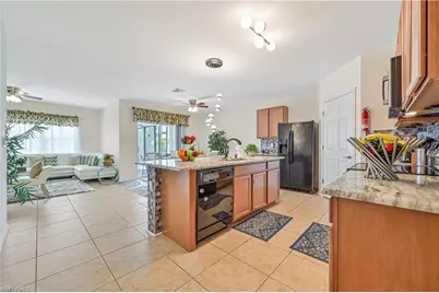 216 SW 29th St, Cape Coral, FL 33914 - Photo 5