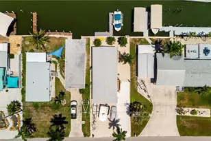2452 York Rd, Saint James City, FL 33956 - Photo 9