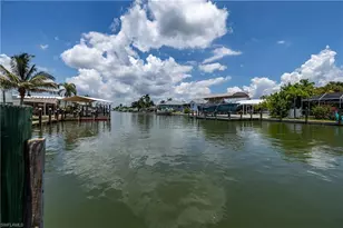 2452 York Rd, Saint James City, FL 33956 - Photo 5