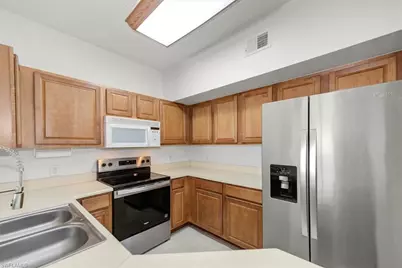 15590 Ocean Walk Cir #102, Fort Myers, FL 33908 - Photo 9