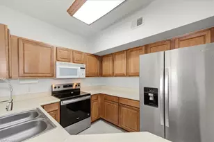 15590 Ocean Walk Circle, Fort Myers, FL 33908 - Photo 9