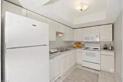 2135 Virginia Ave #11, Fort Myers, FL 33901 - Photo 5
